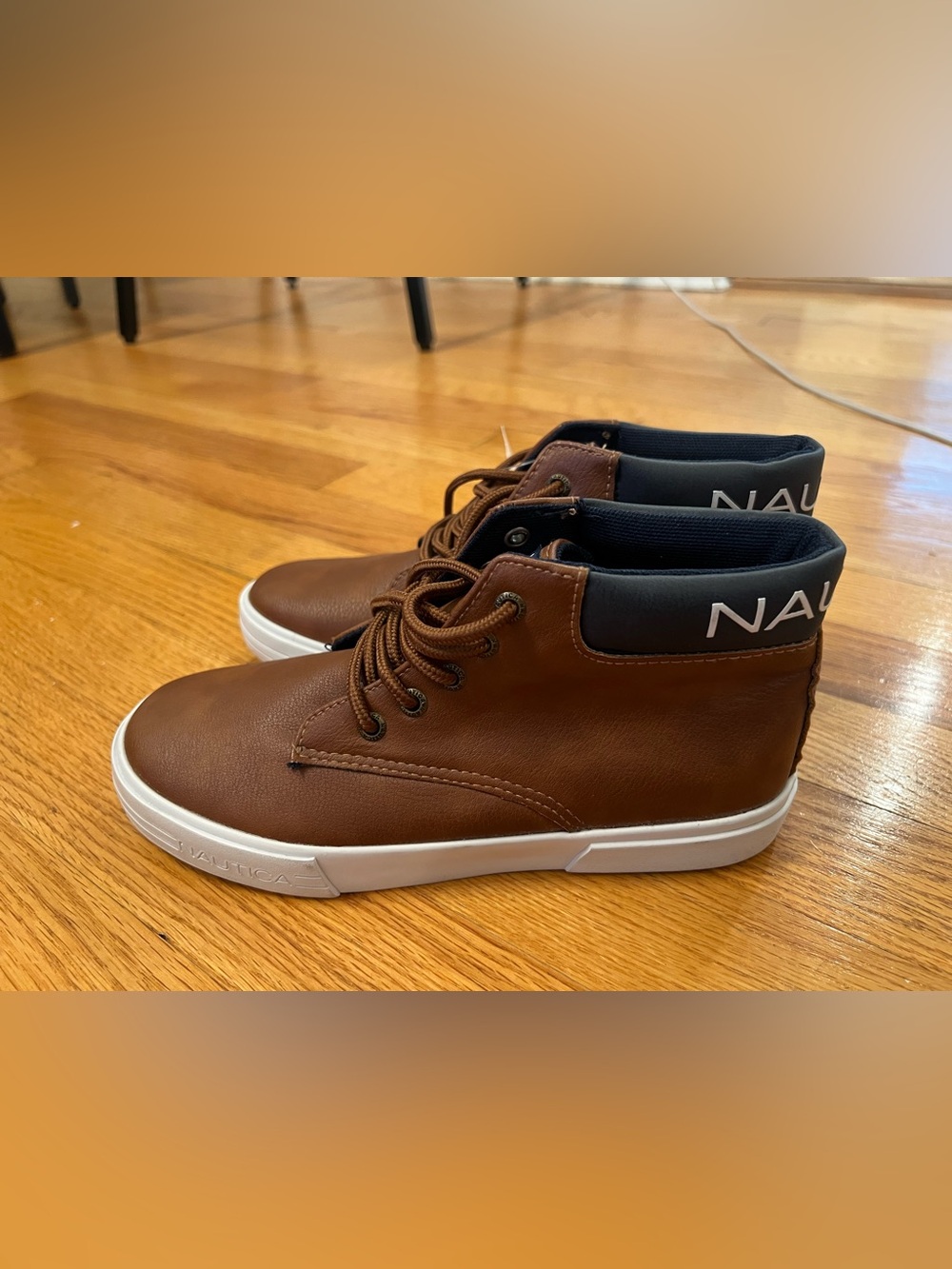 Nautica Brown High-Top Boat Sneakers boots with Navy Collar shoes